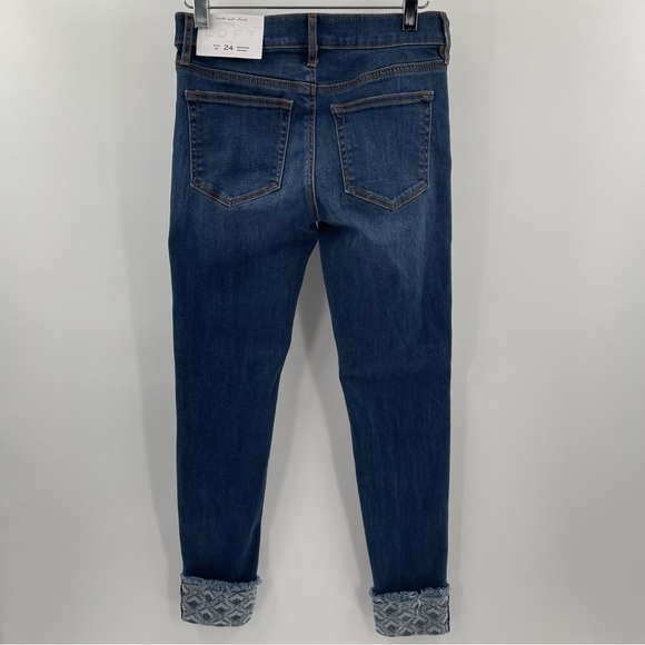 NWT Loft Modern Skinny Crop Tapestry Cuff Pockets Button Zip Dark Wash Jeans - Picture 6 of 11